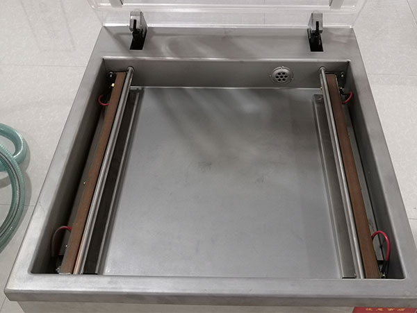 食品打包機設備細節圖